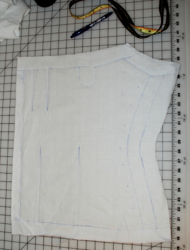 The fully traced stays - folded in half at center front